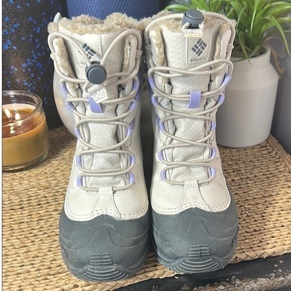 Columbia Girls Winter Snow Boots Gorpcore Size 3 Outdoor Cream Purple Sleding - Picture 2 of 8